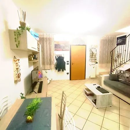 Per Due Apartman